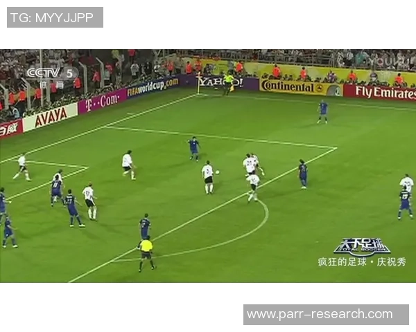 桑巴舞与足球的完美结合：揭秘巴西足球明星的舞动魅力与场上风采