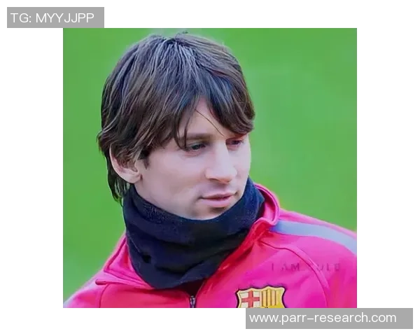 神鬼是谁足球明星揭秘背后的传奇故事与成就分析 神鬼是谁足球明星揭秘背后的传奇故事与成就分析