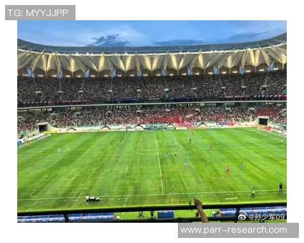 足球明星齐聚上海打卡盛况揭秘与精彩瞬间回顾 足球明星齐聚上海打卡盛况揭秘与精彩瞬间回顾